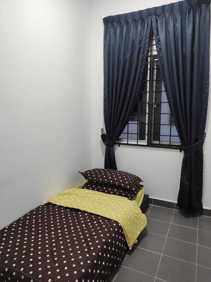 Bb D'Velodrom Homestay Dungun Exterior photo